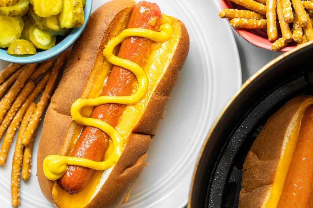 I Asked 5 Chefs To Name the Best Hot Dog Brand—They All Said the Same Thing