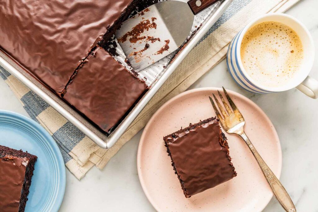 I Asked 4 Bakers To Name the Best Cake Pans—They All Said the Same Brand