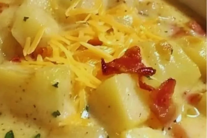 Loaded Baked Potato Soup